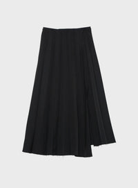 ラスティックプリーツスカート