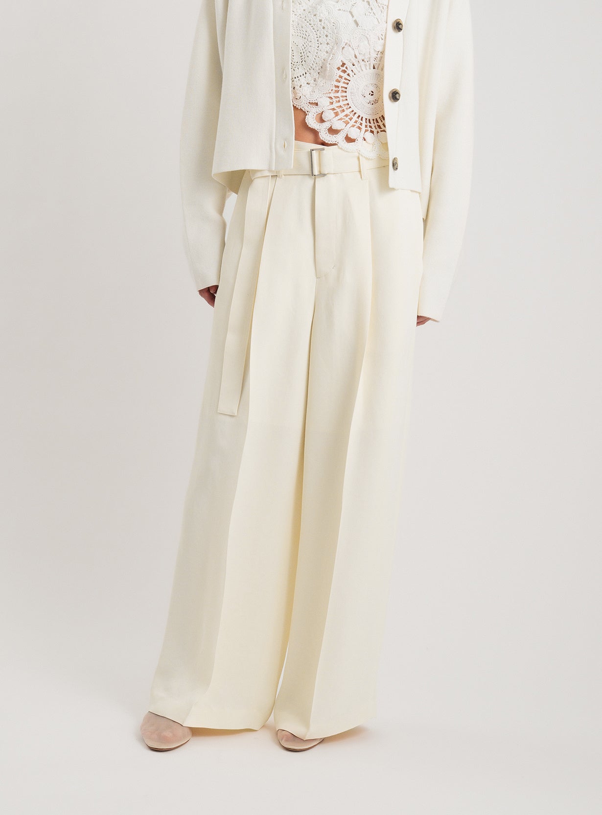 rベルテットサテンパンツ