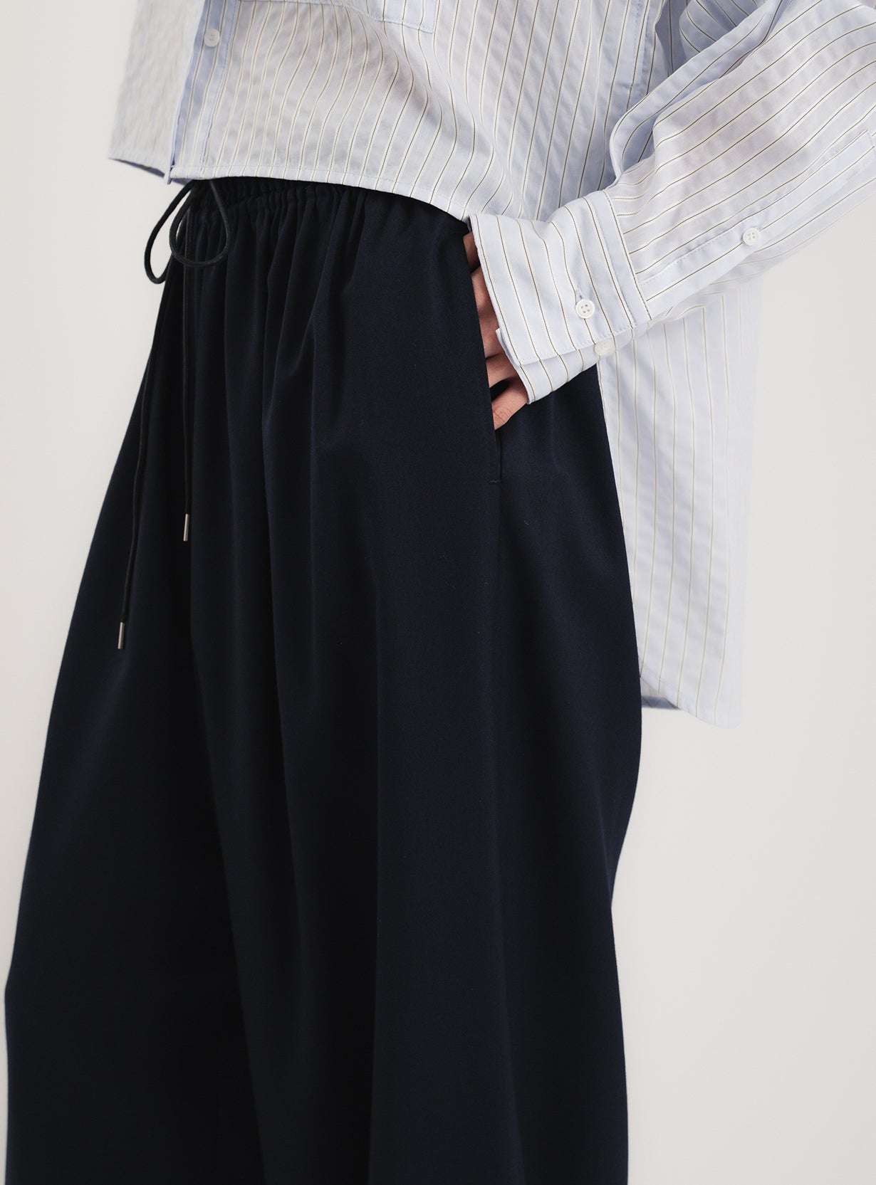 ギャザーイージーワイドパンツ