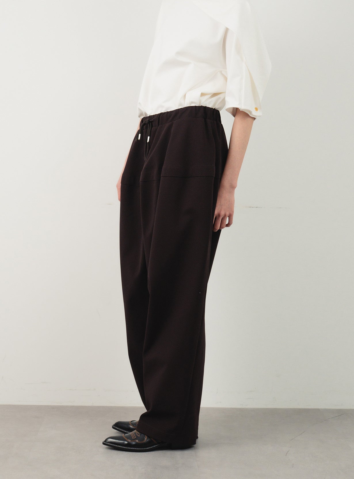 【予約商品】ハイストレッチコクーンパンツ