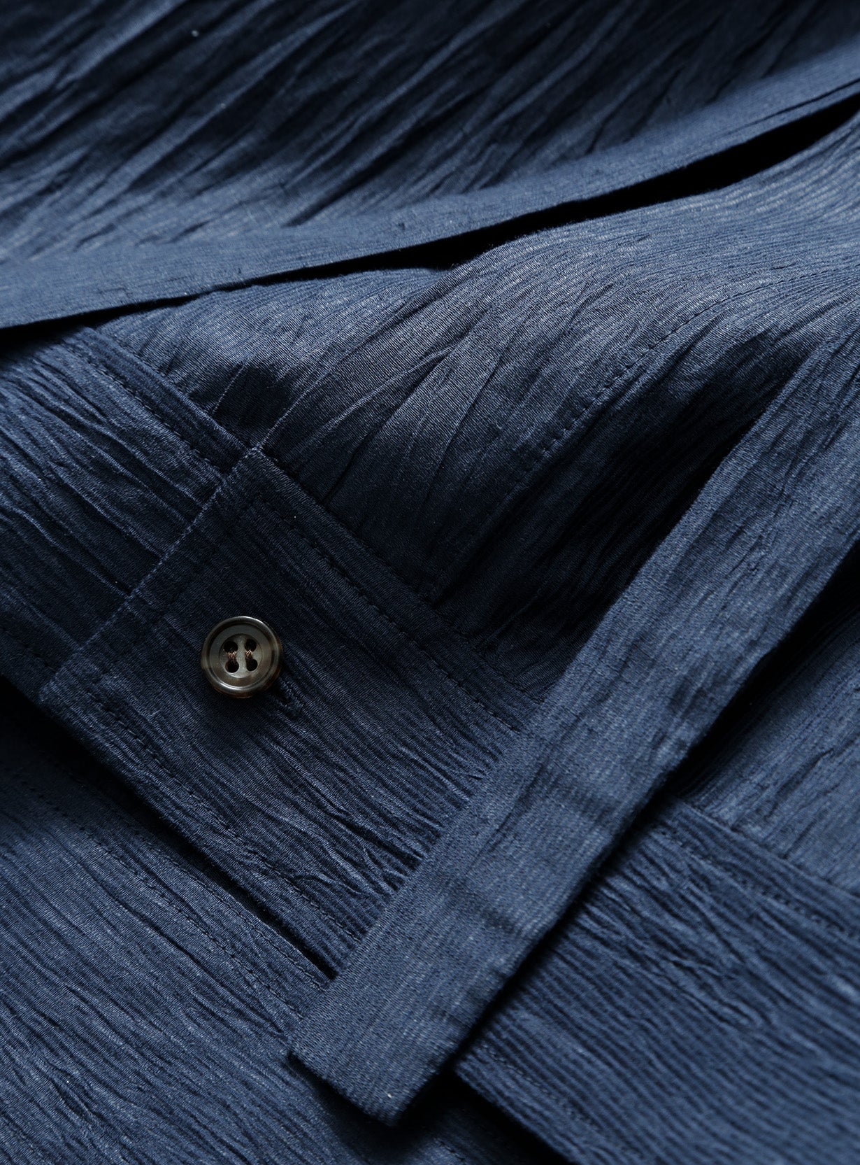 ボータイシャツ