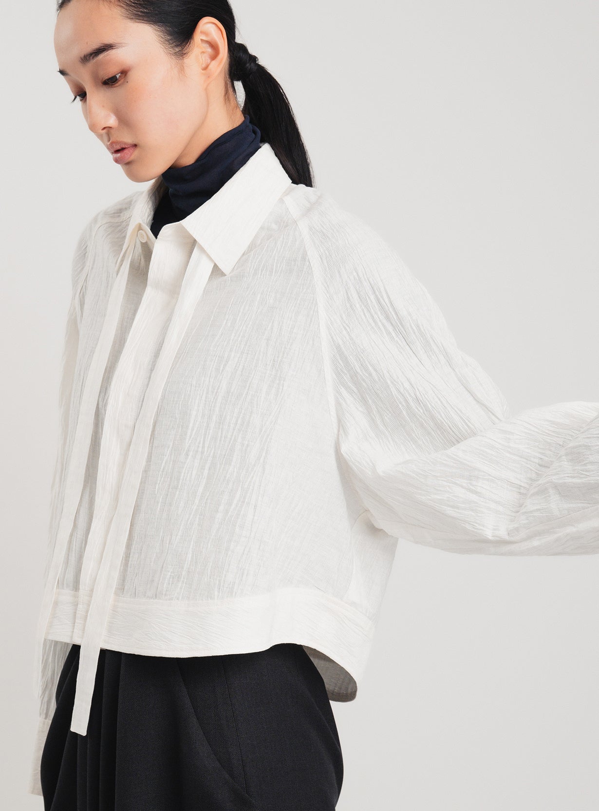 ボータイシャツ