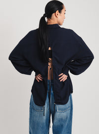 バックドロストシャツ