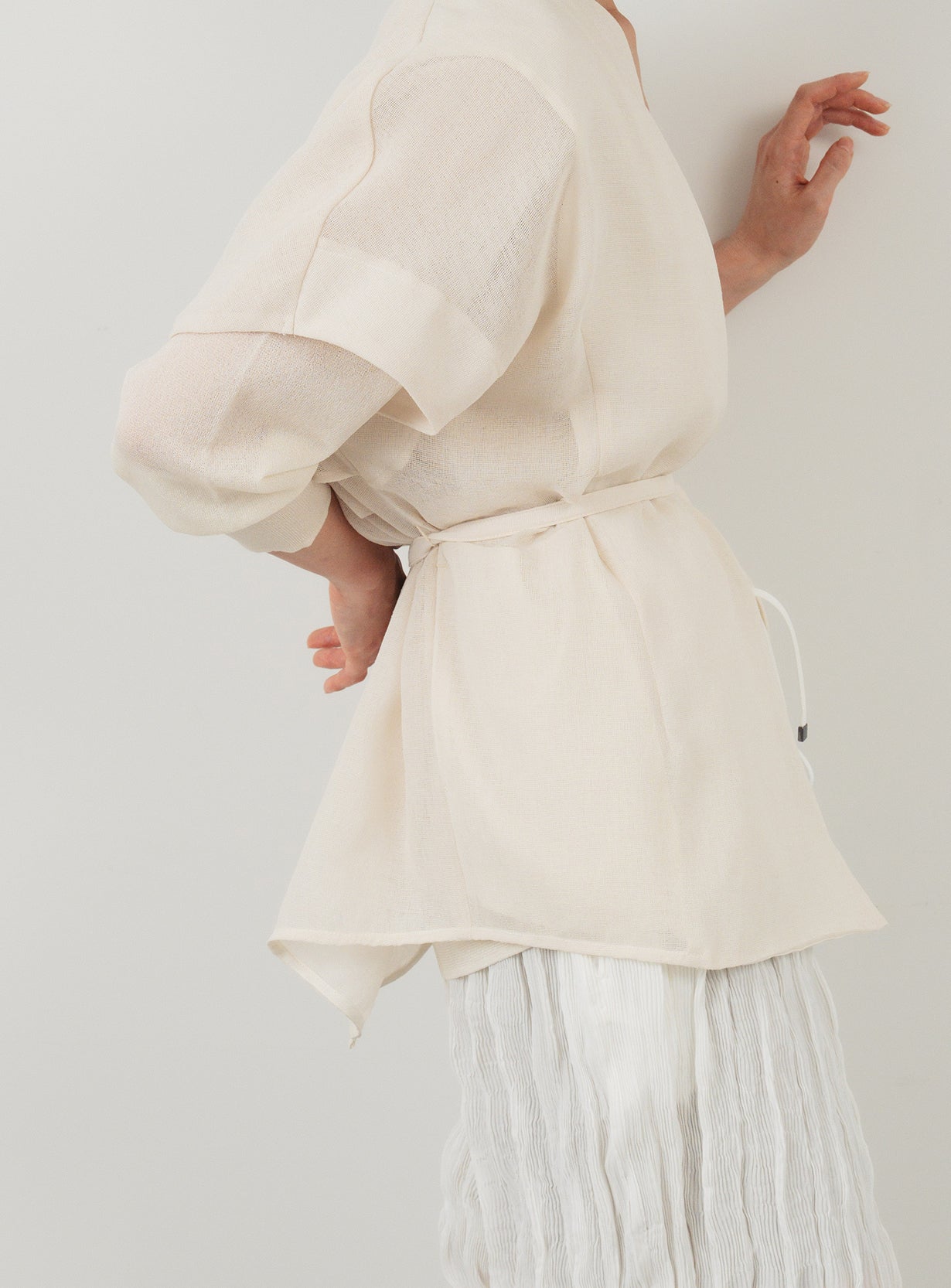 【予約商品】メッシュハオリブラウス