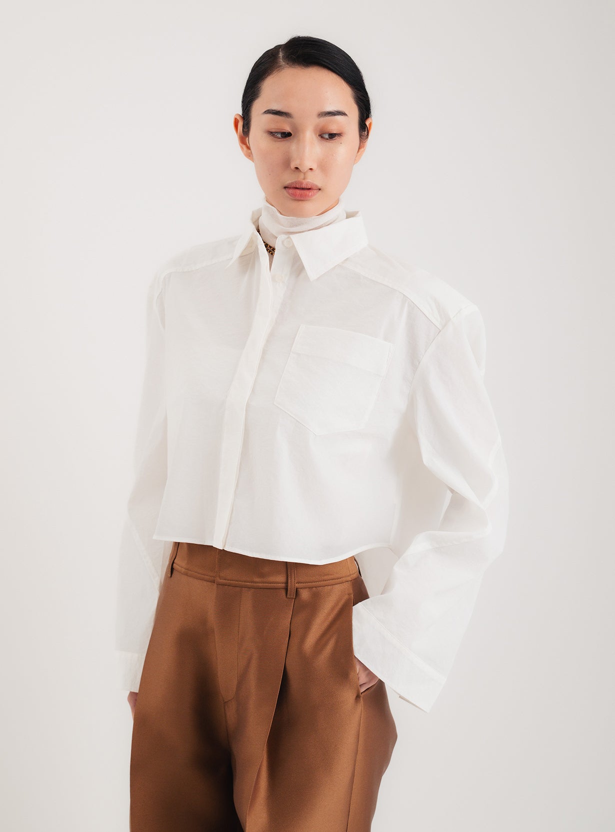 タフタクロップドシャツ