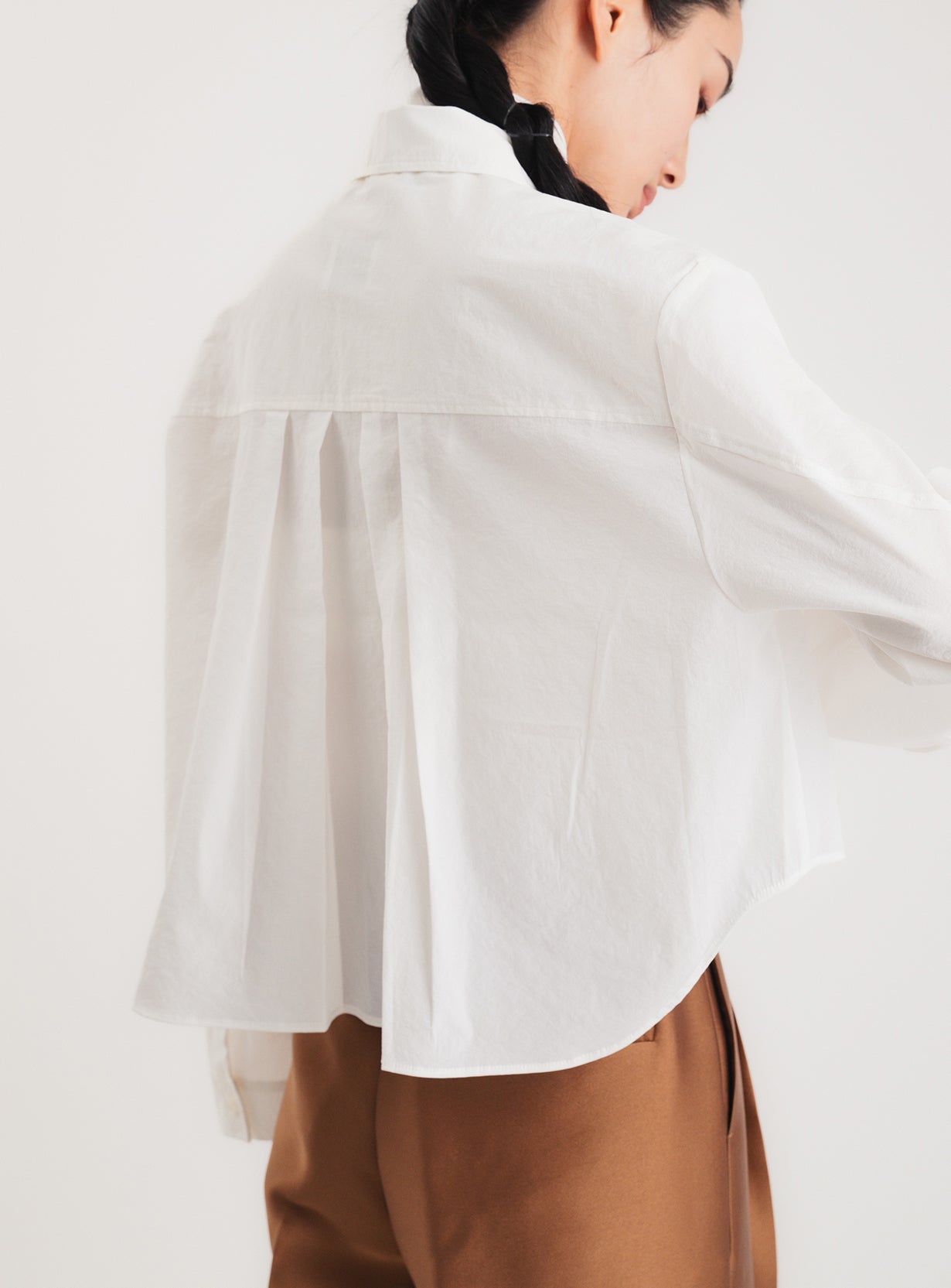 タフタクロップドシャツ