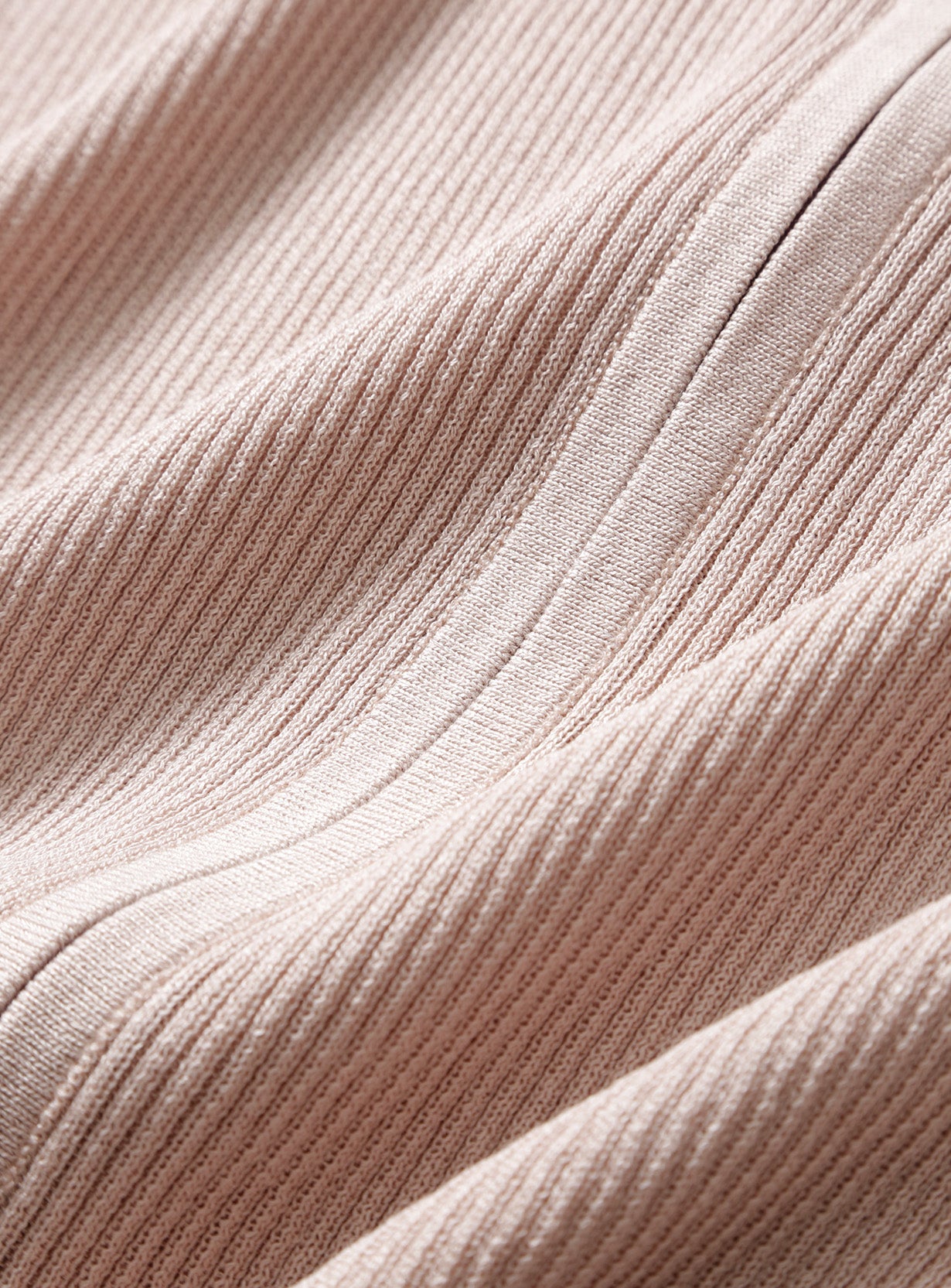 ジップアップリブニット