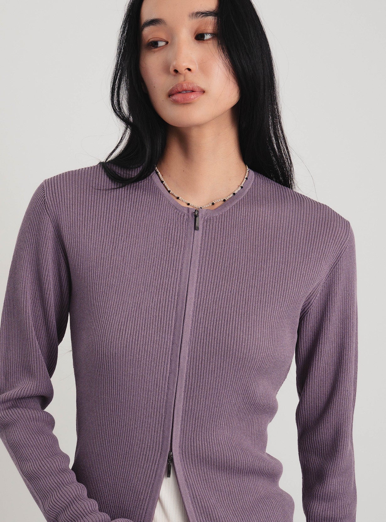 ジップアップリブニット