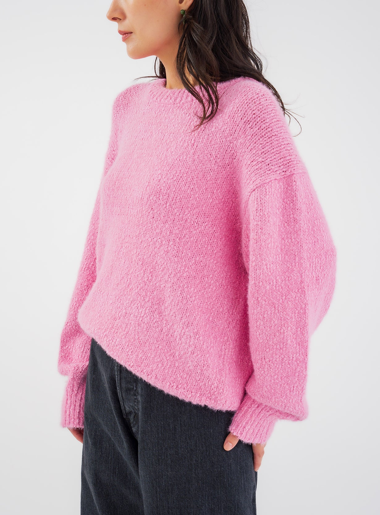 スラブリリーフェザープルオーバー