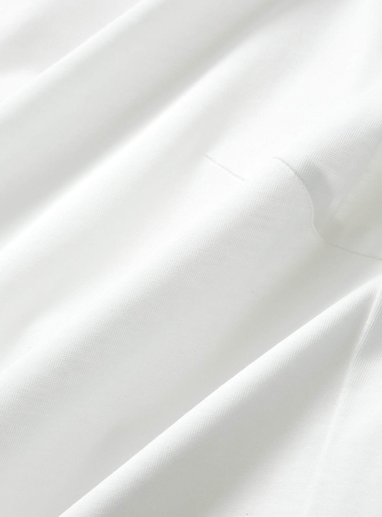 オフショルダープルオーバー