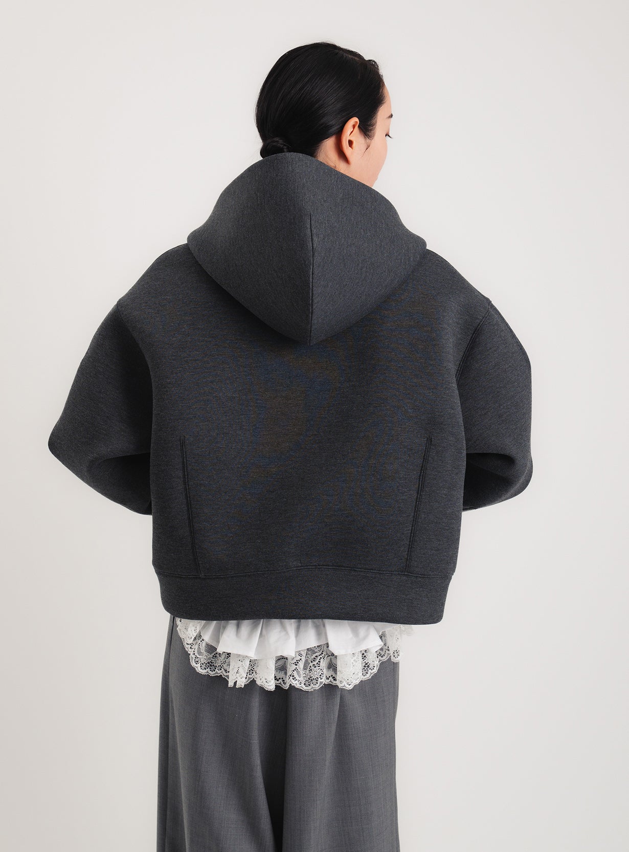 コンパクトダンボールフーディー