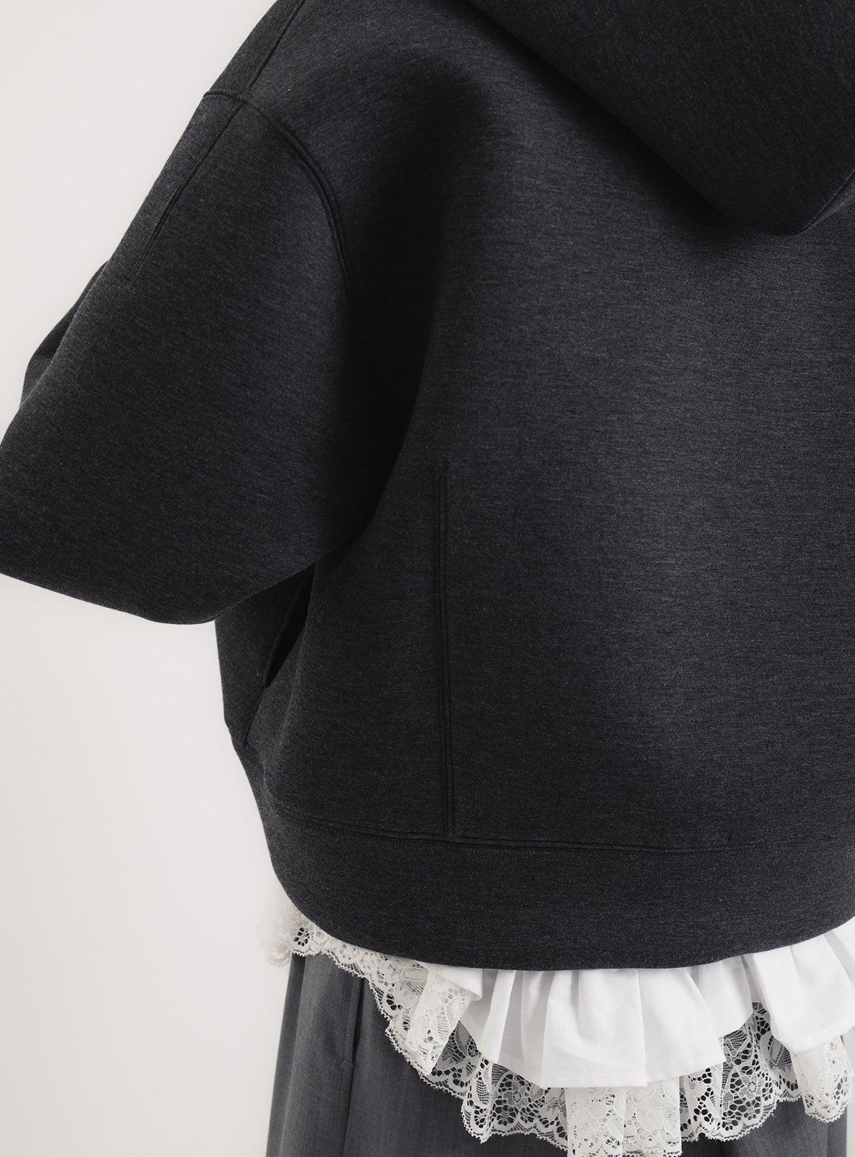 コンパクトダンボールフーディー