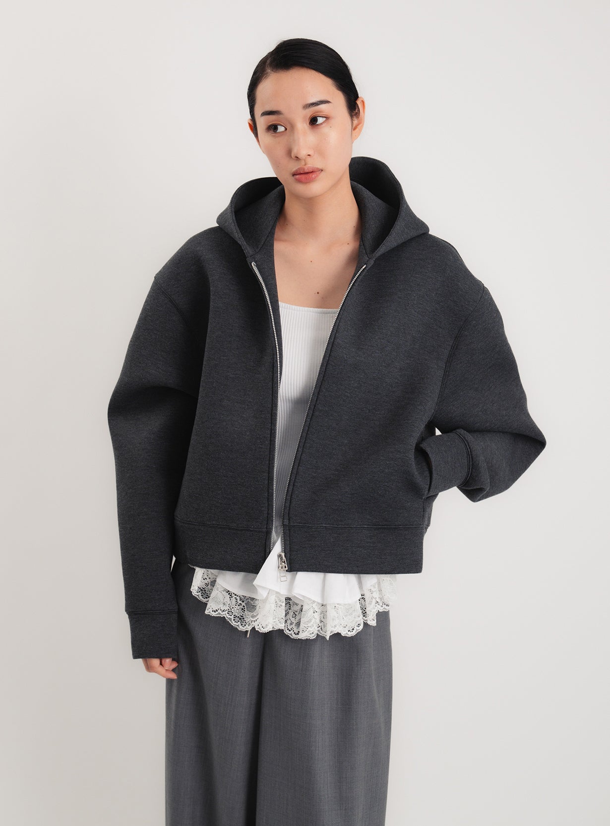 コンパクトダンボールフーディー