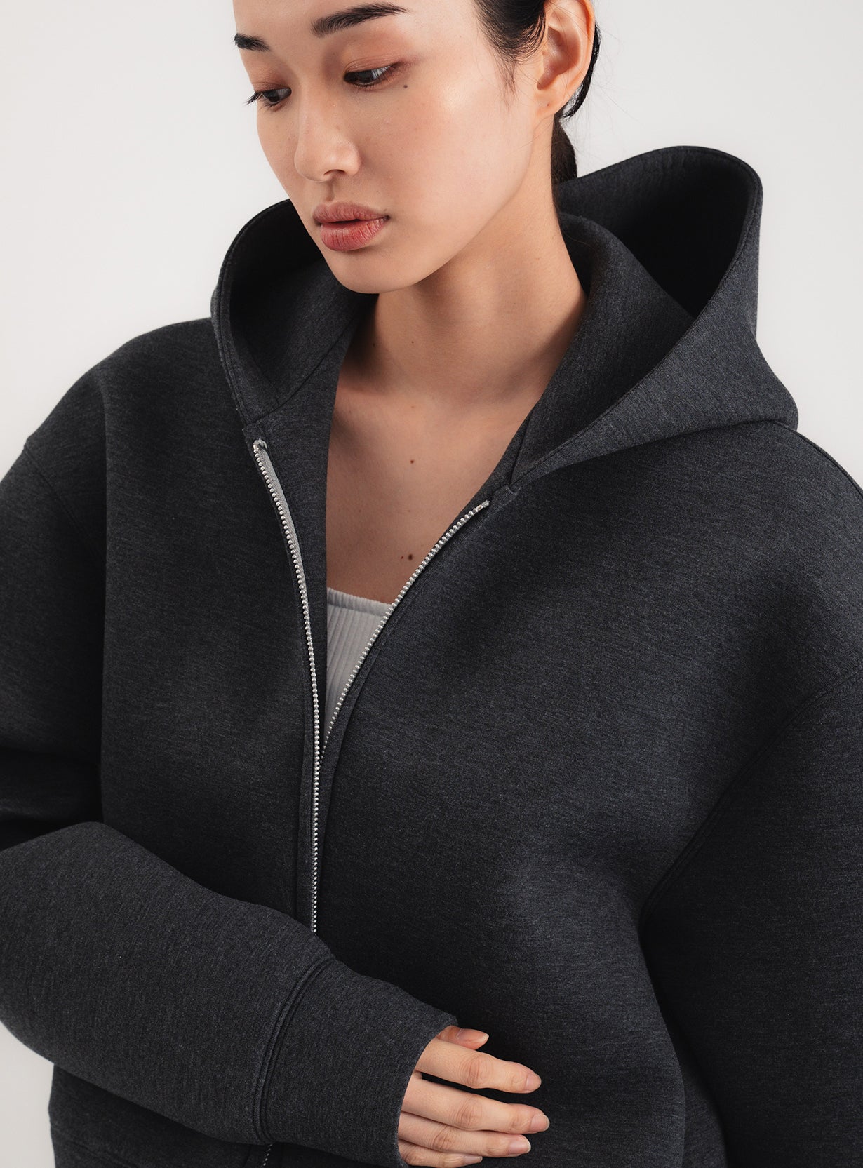 コンパクトダンボールフーディー