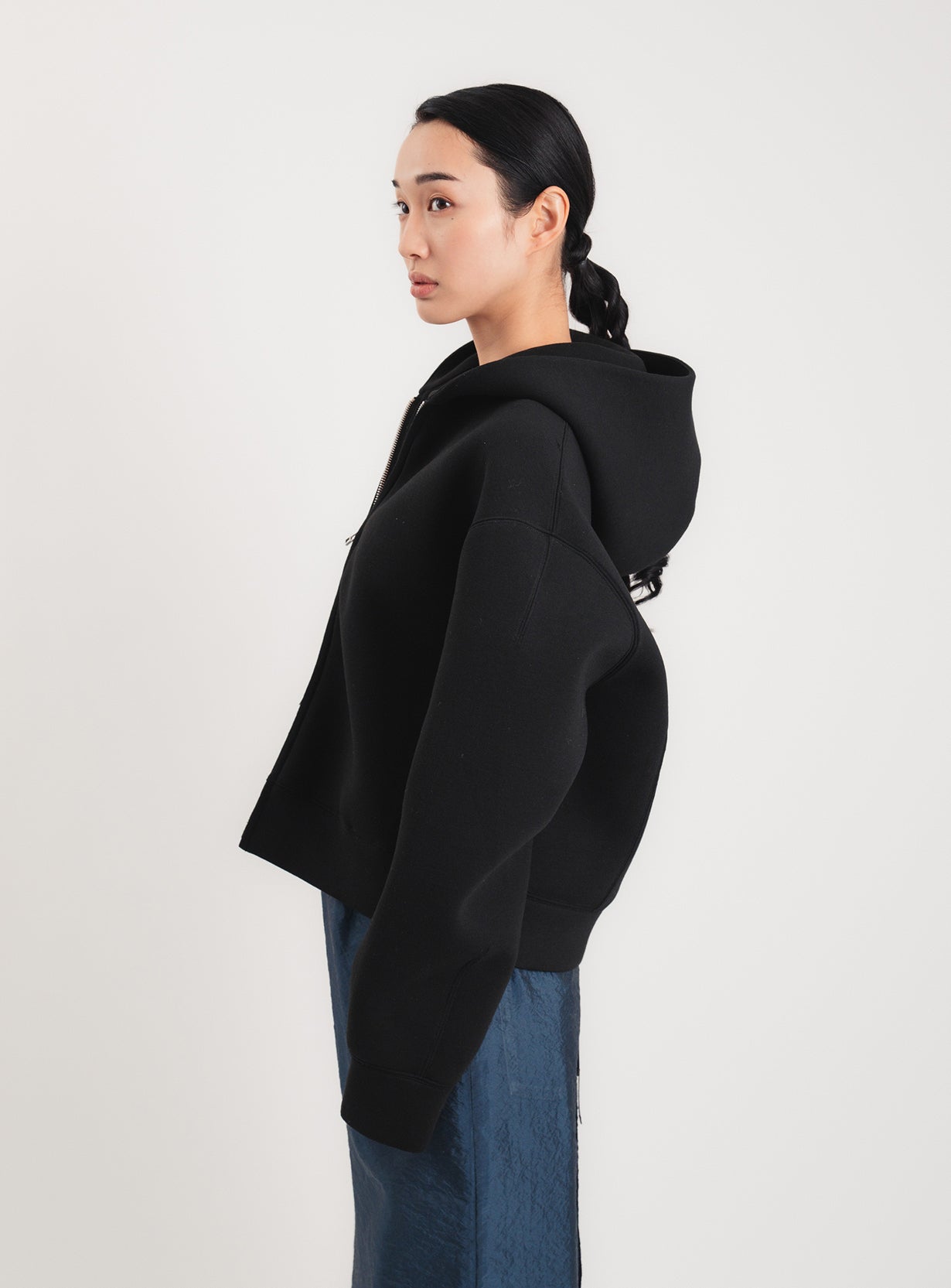 コンパクトダンボールフーディー