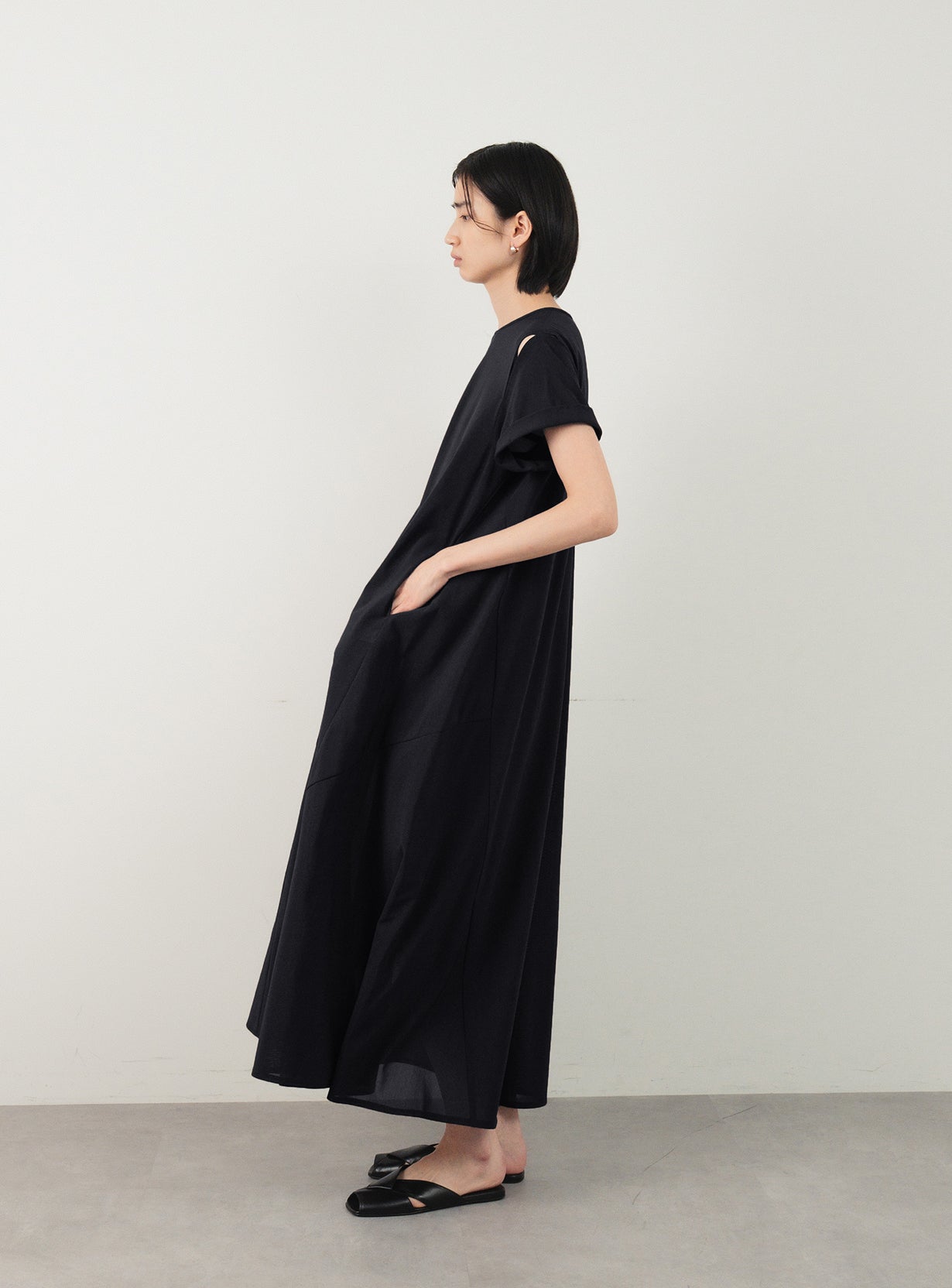 メッシュロングドレス