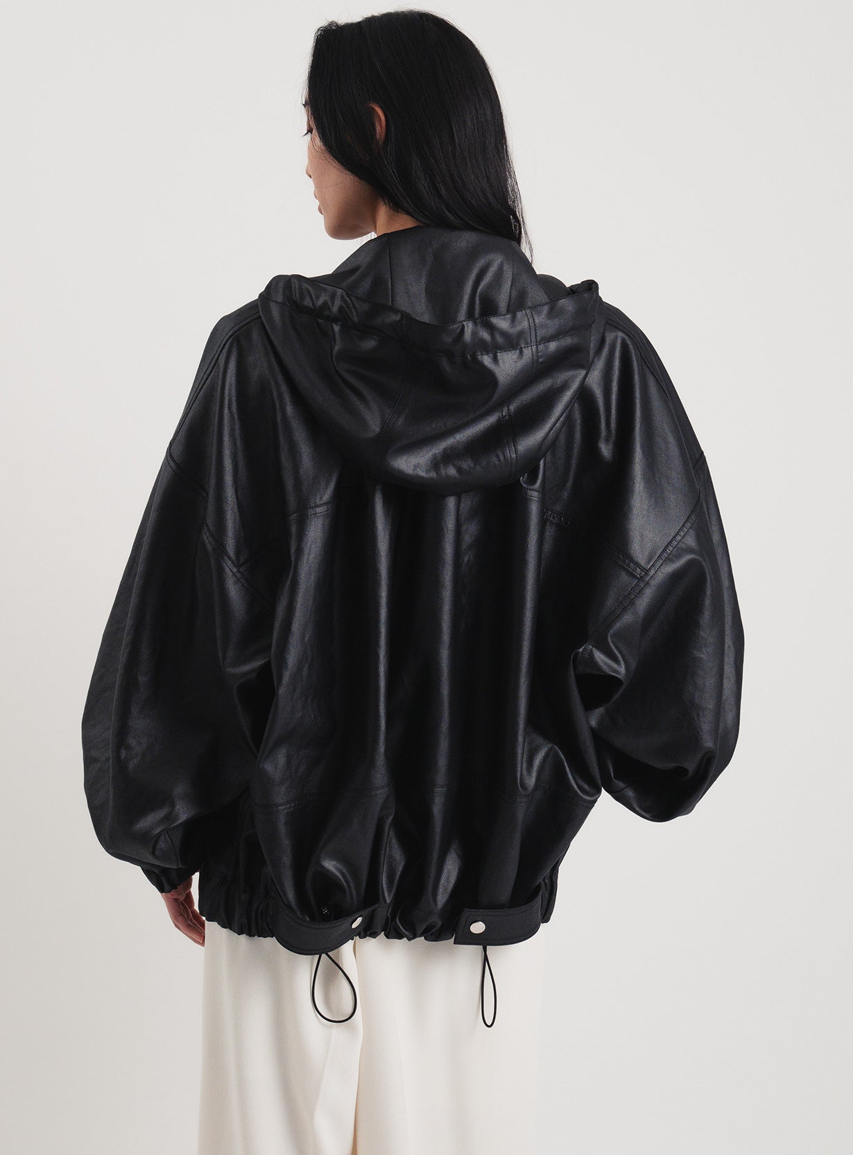 rボリュームギャザーフーディー