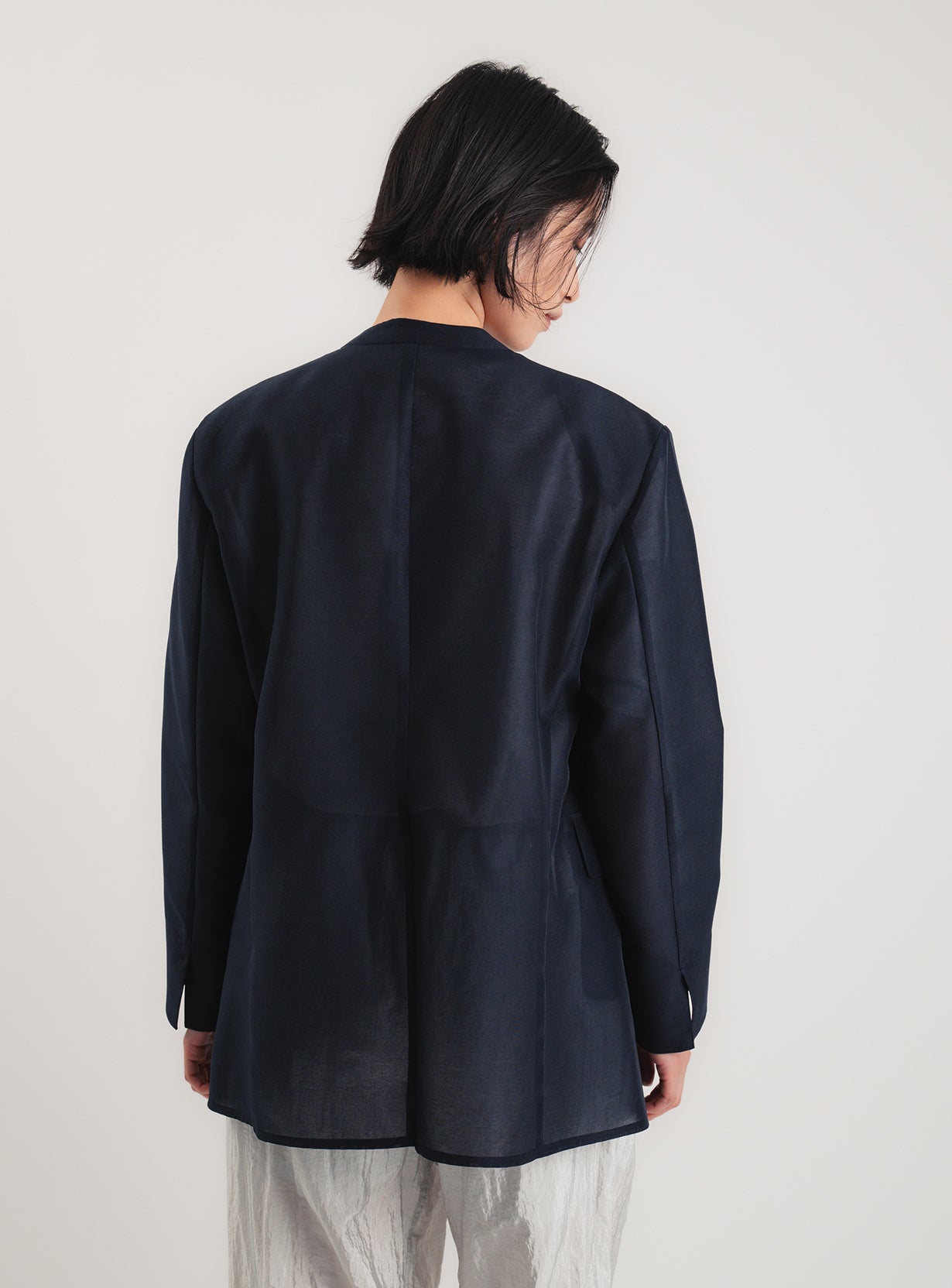 rカラーレスシアージャケット