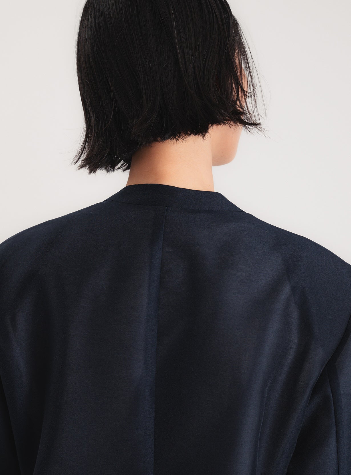 rカラーレスシアージャケット