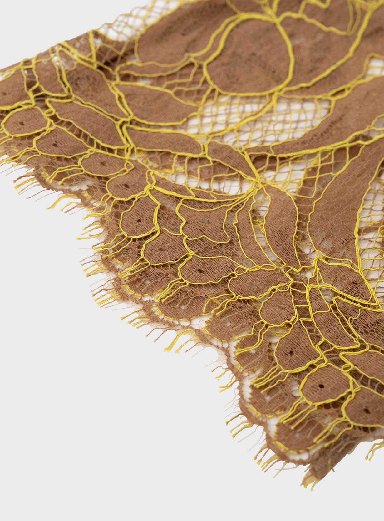 ALUNA LACE DRAPED TOP