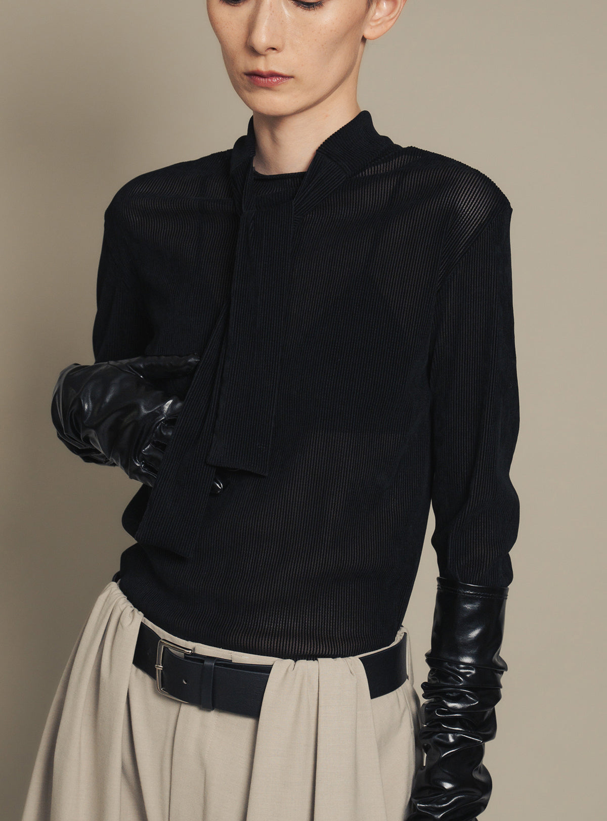Claudia tie coller jersey pullover