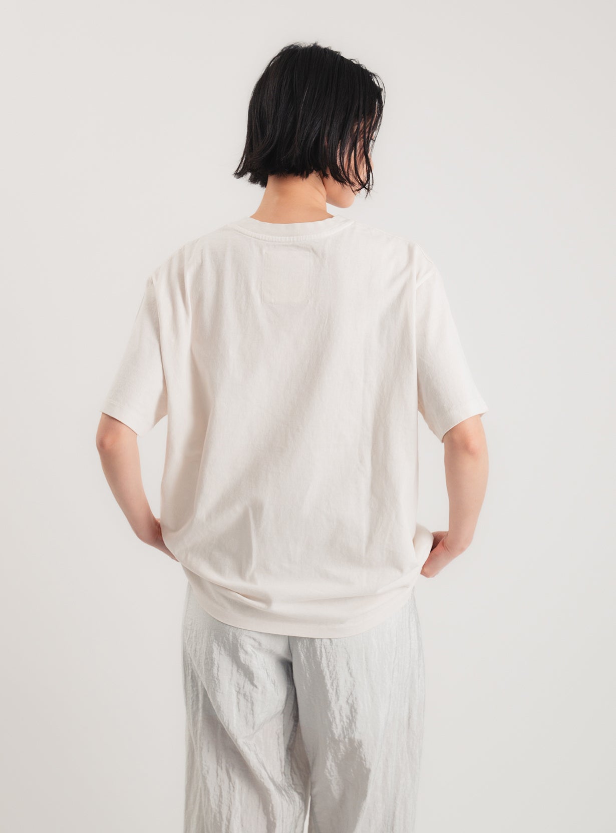 KUROiro TEE ROUND SHAPE S/S TEE with M!DOR! 3