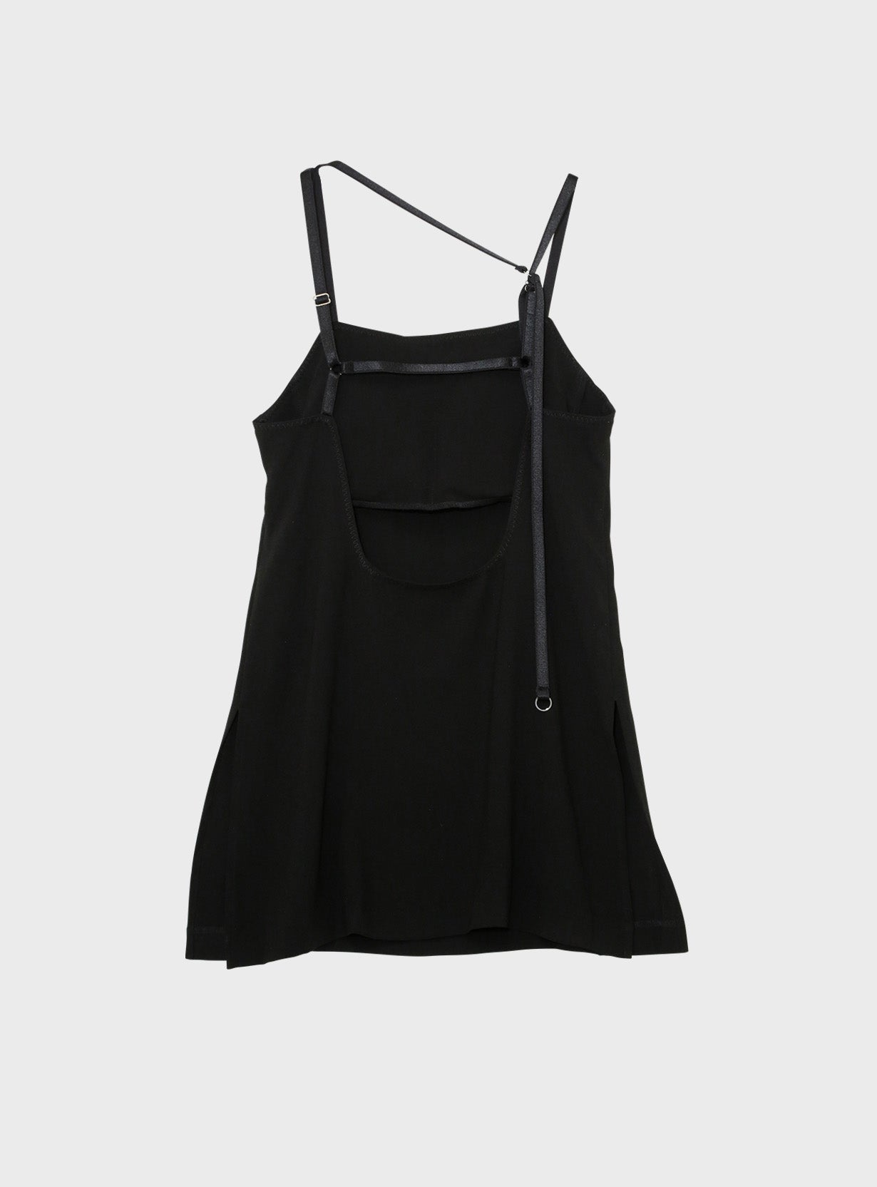 Back conscious camisole