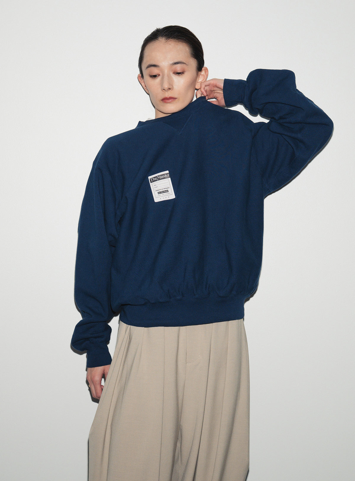 BLANK CREW NECK SWEAT