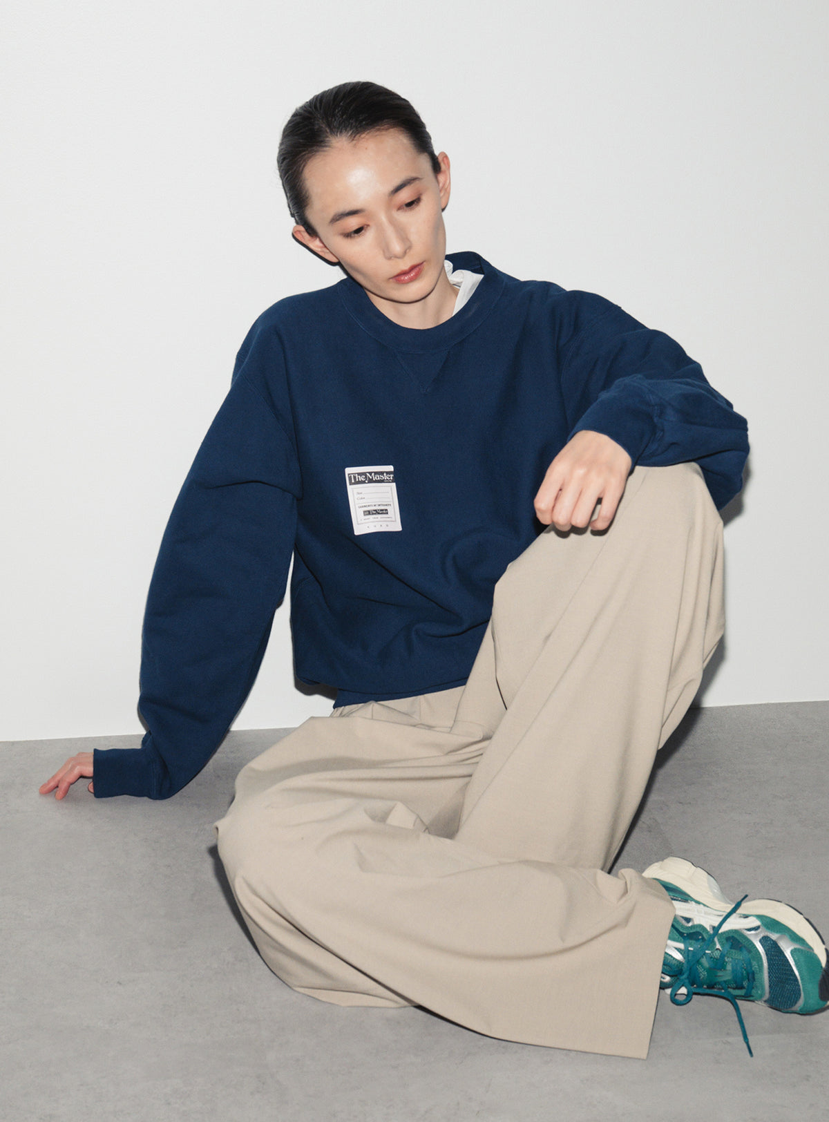 BLANK CREW NECK SWEAT