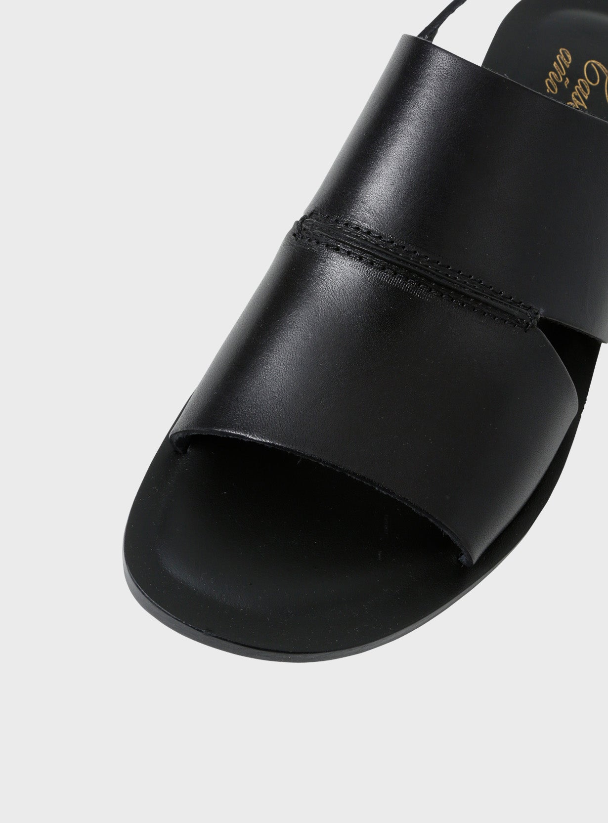 FLAT SANDALS