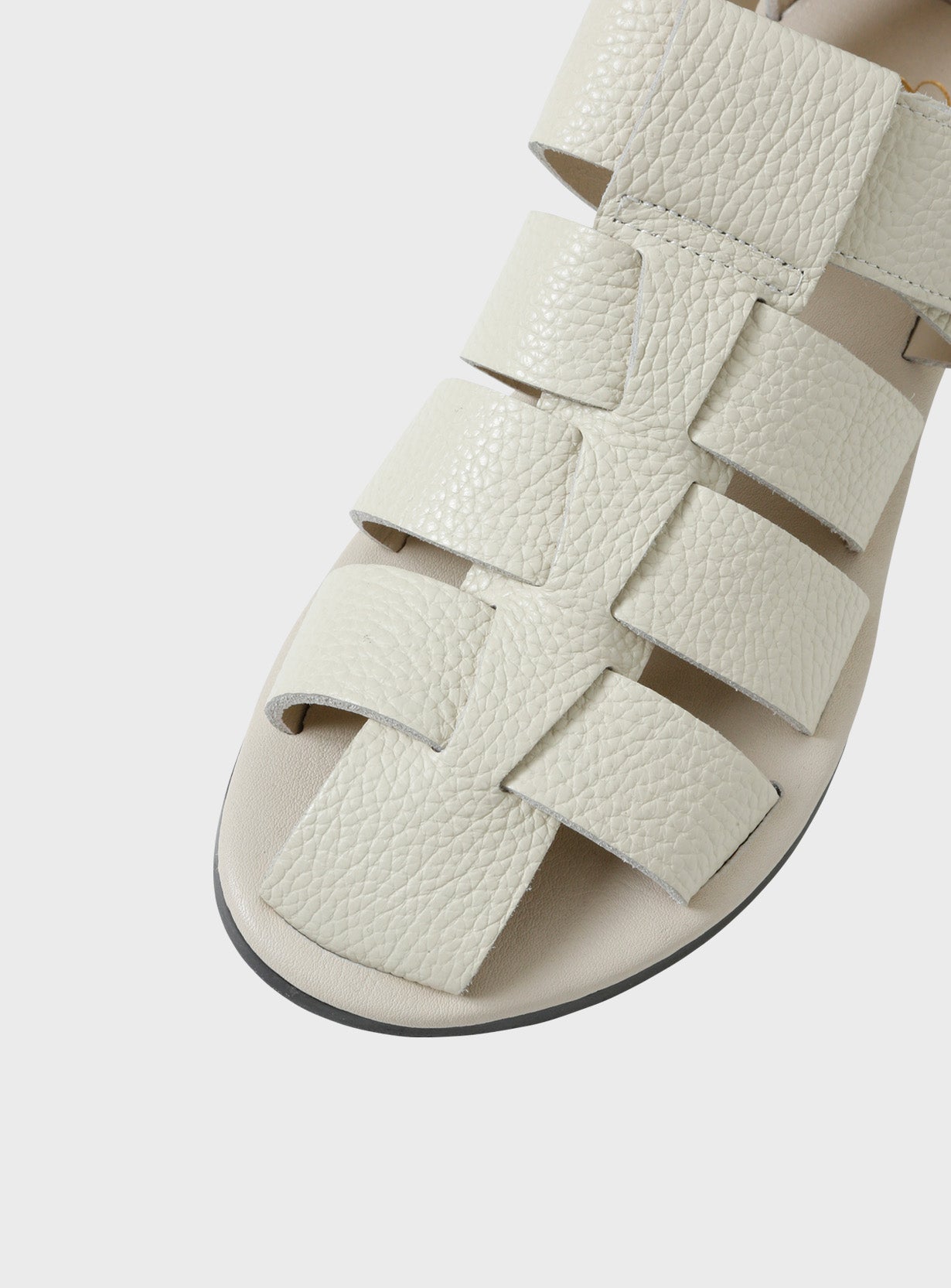 FLAT SANDALS