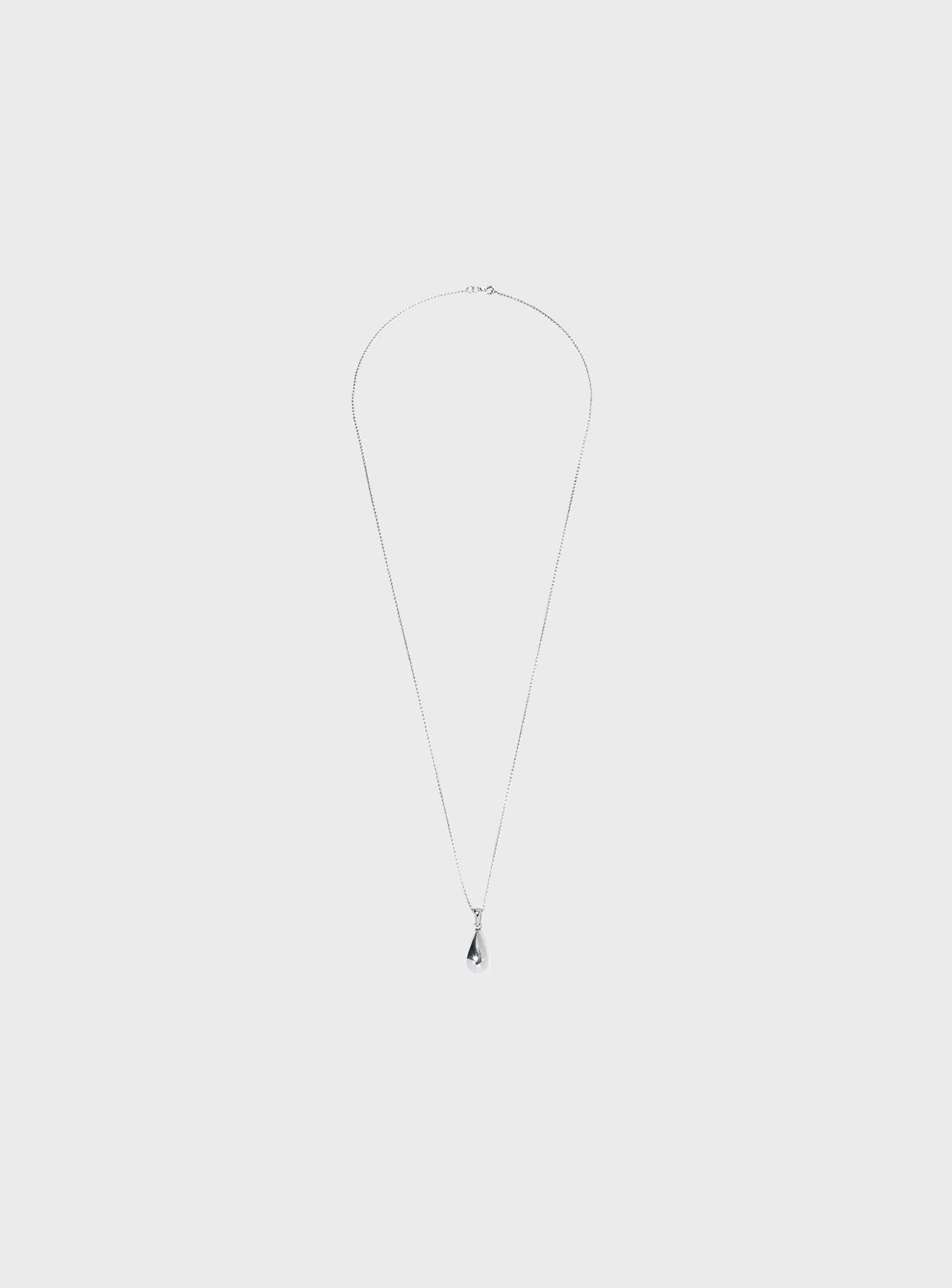 oliva necklace