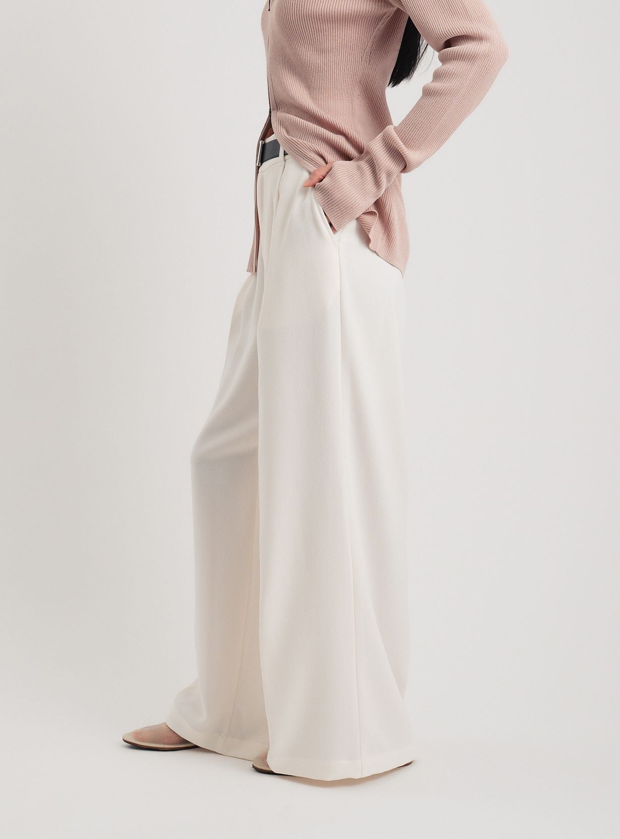 rベルテッドワイドイージーパンツ