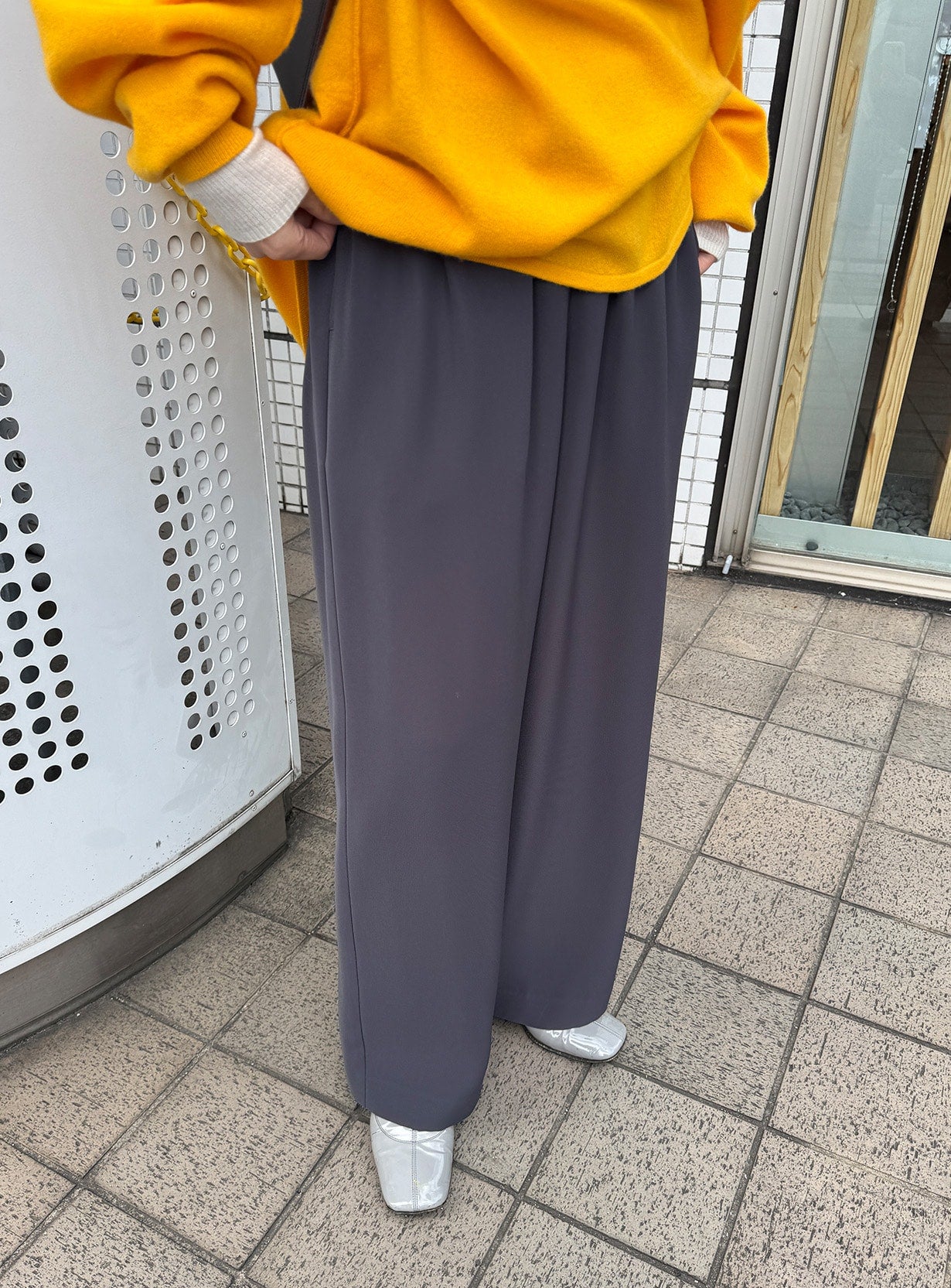 ソリッドギャザーパンツ