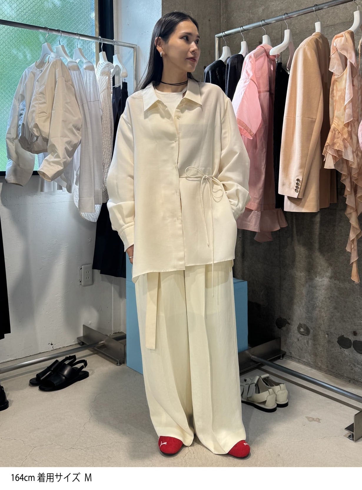 rバックスリットシャツ