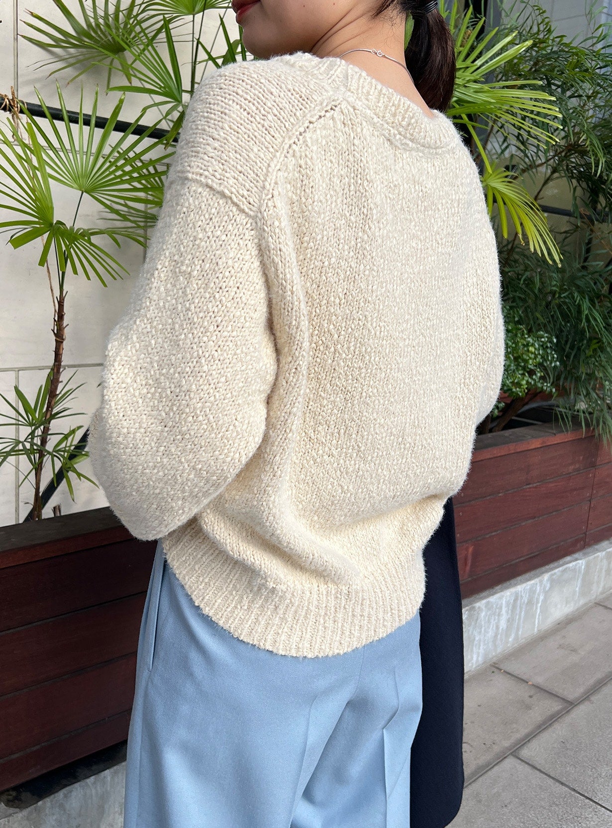 スラブリリーフェザープルオーバー