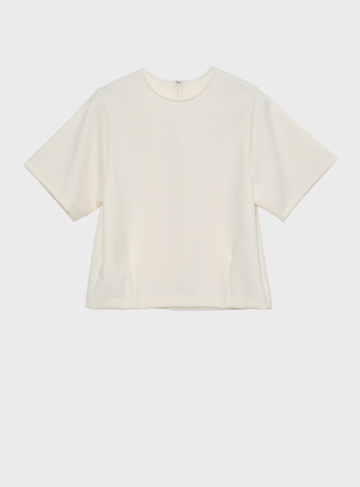 フォルムスリーブトップス