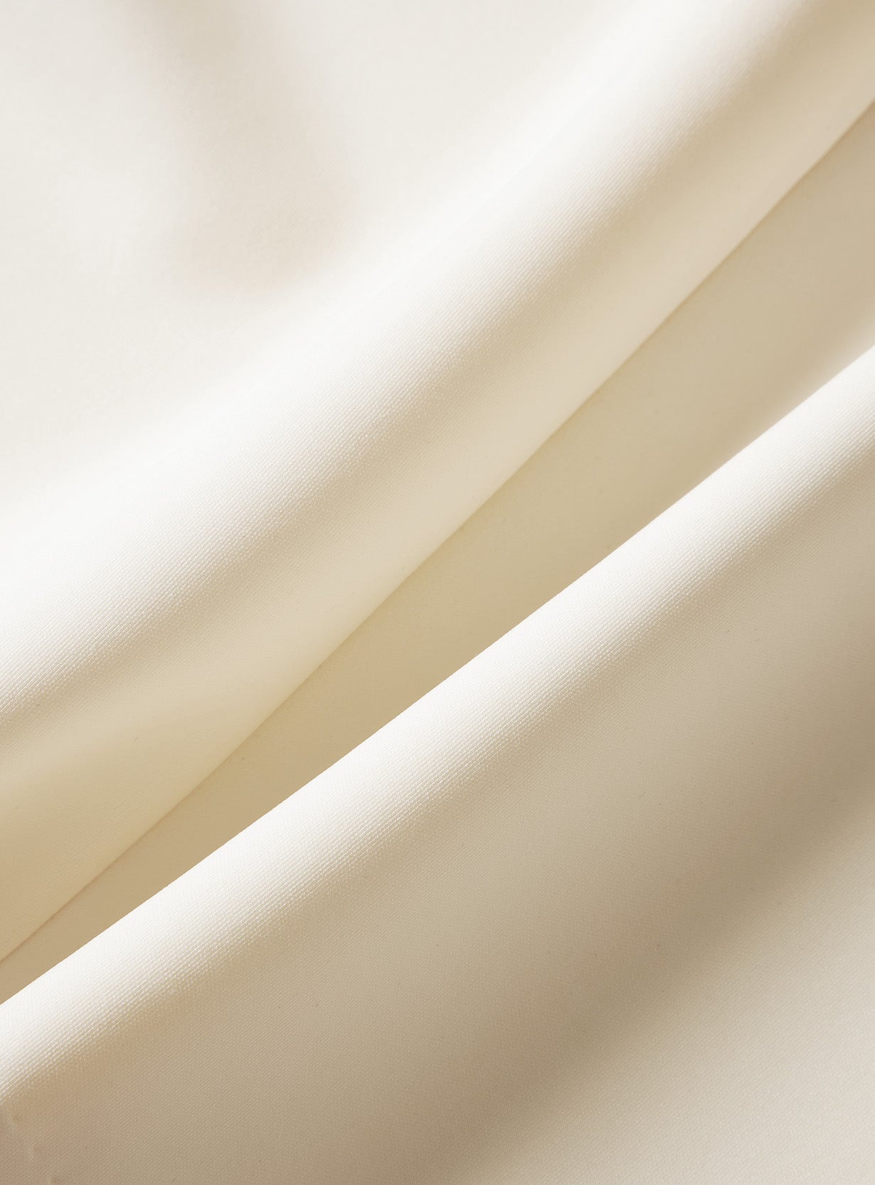 フォルムスリーブトップス