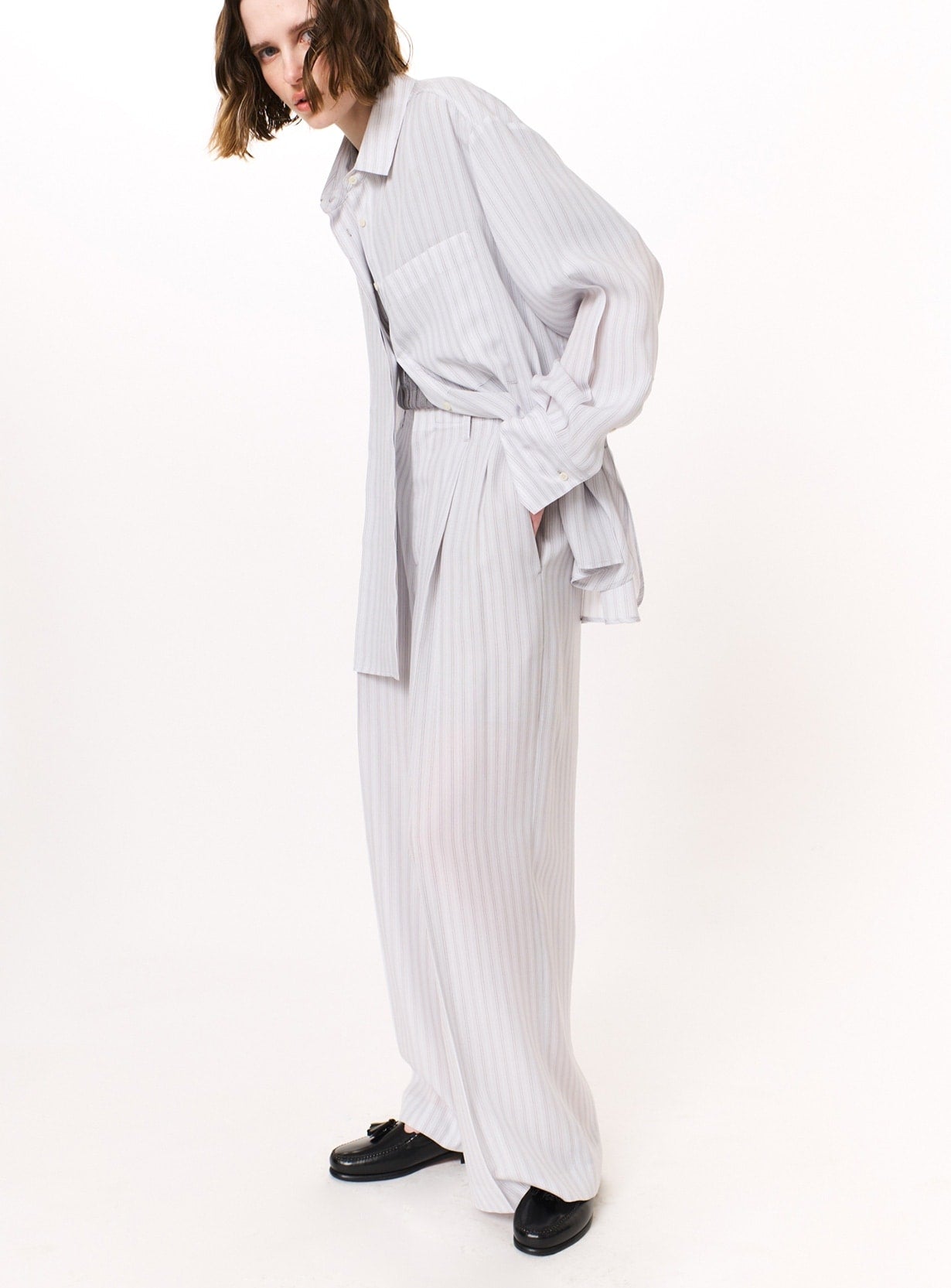 rストライプストレートパンツ