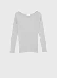 カーブネックニットプルオーバー