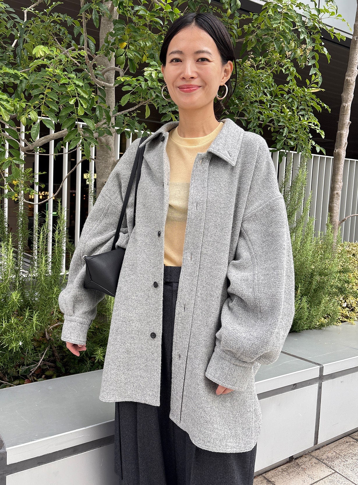 ブラッシュドウールミドルコート