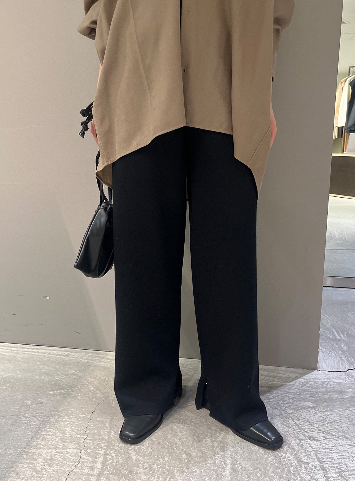 ストレートニットパンツ