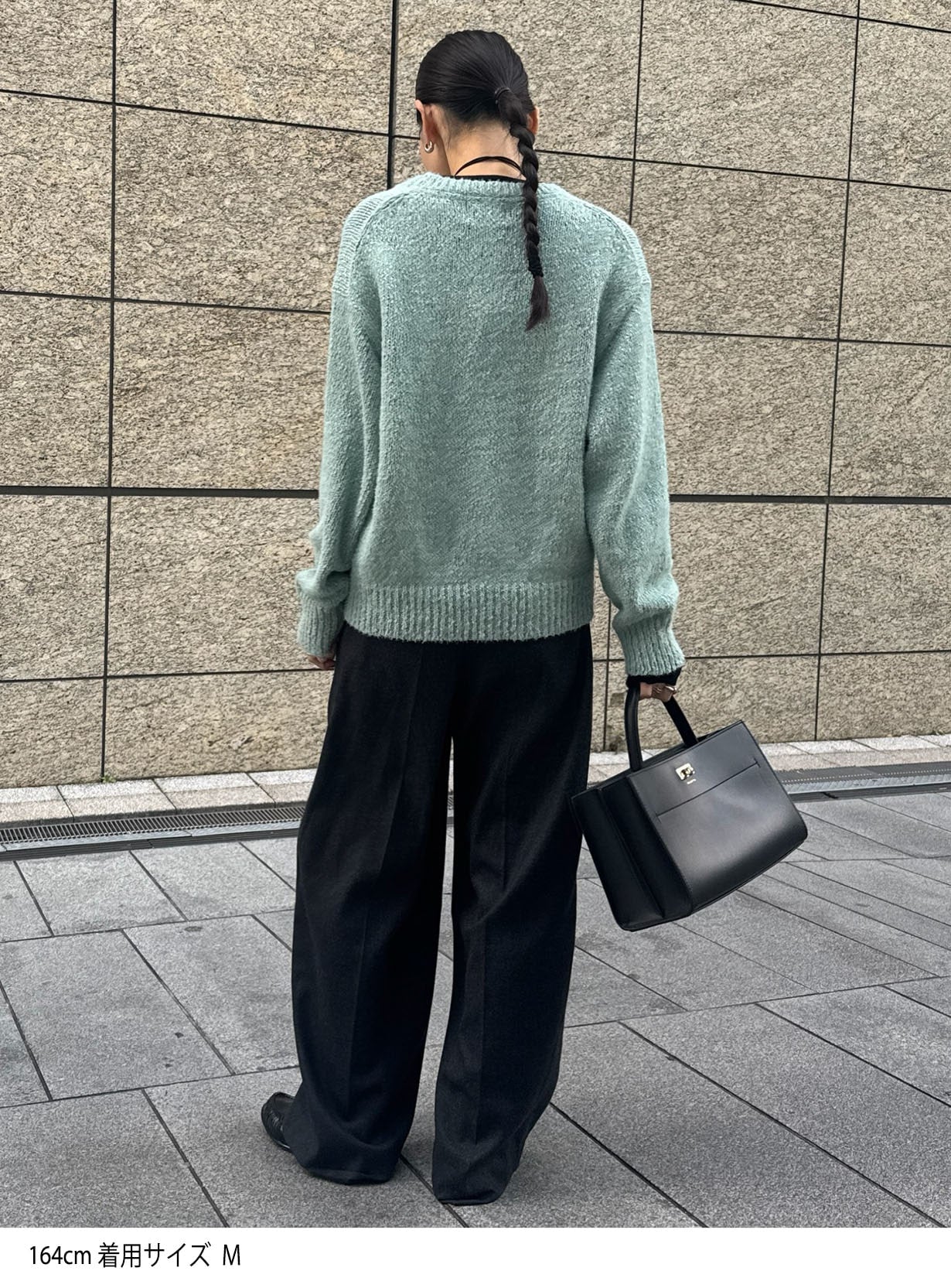 スラブリリーフェザープルオーバー