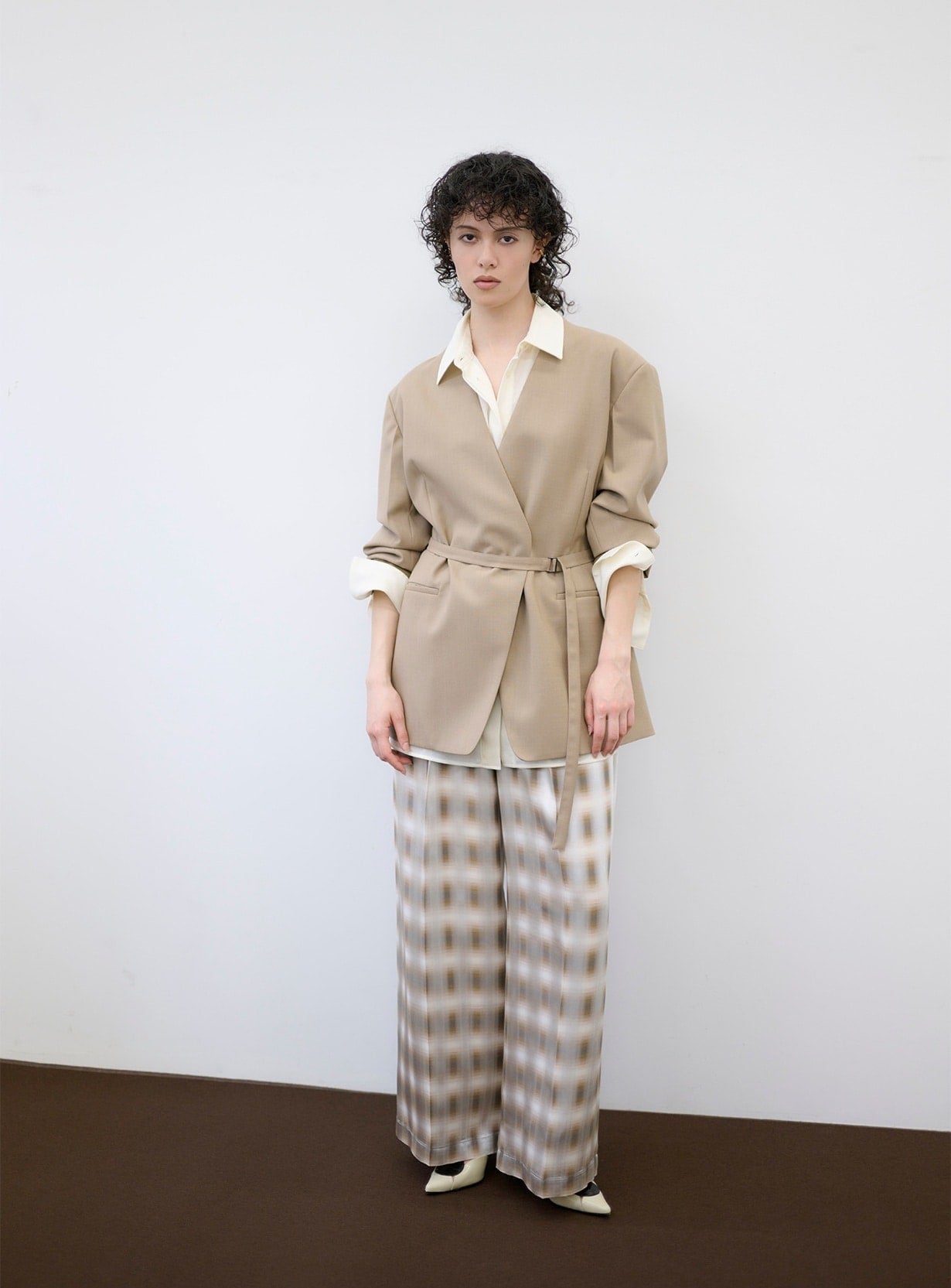 rベルテッドチェックワイドパンツ