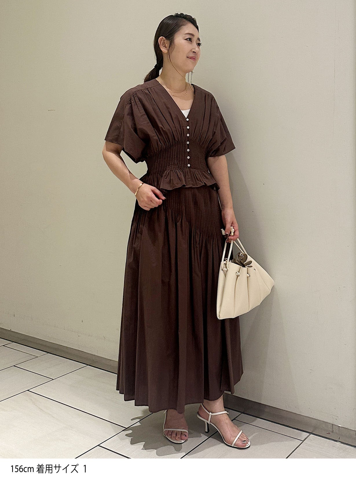 ピンタックスカート