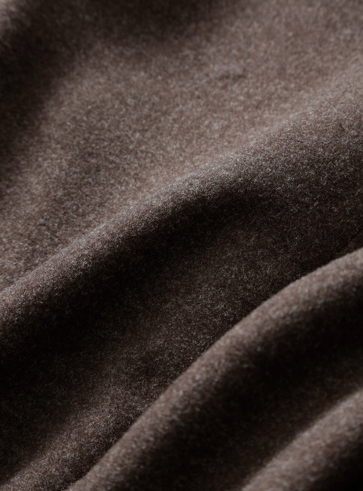 ニードルストレッチプルオーバー