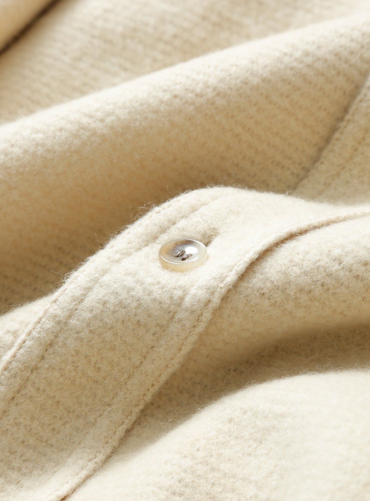 ブラッシュドウールミドルコート