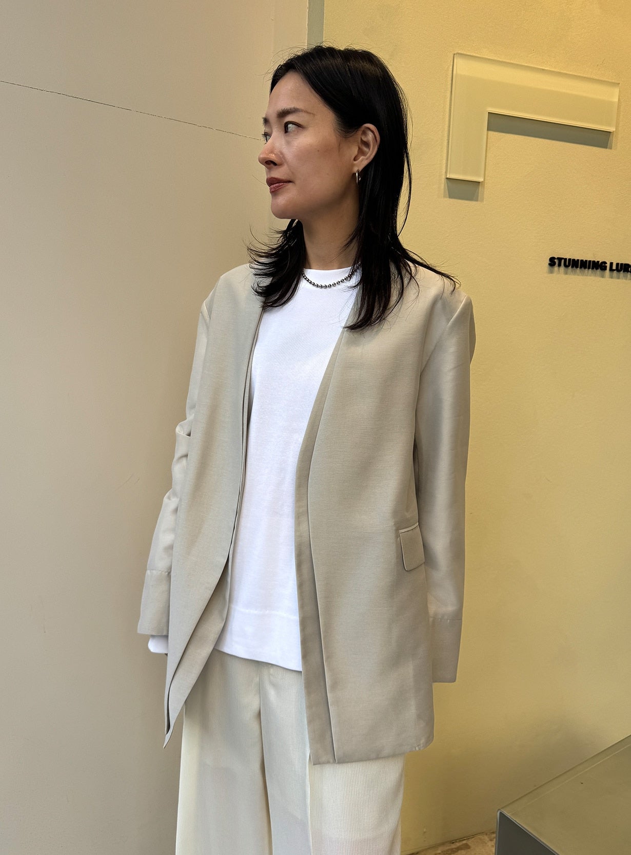 rカラーレスシアージャケット