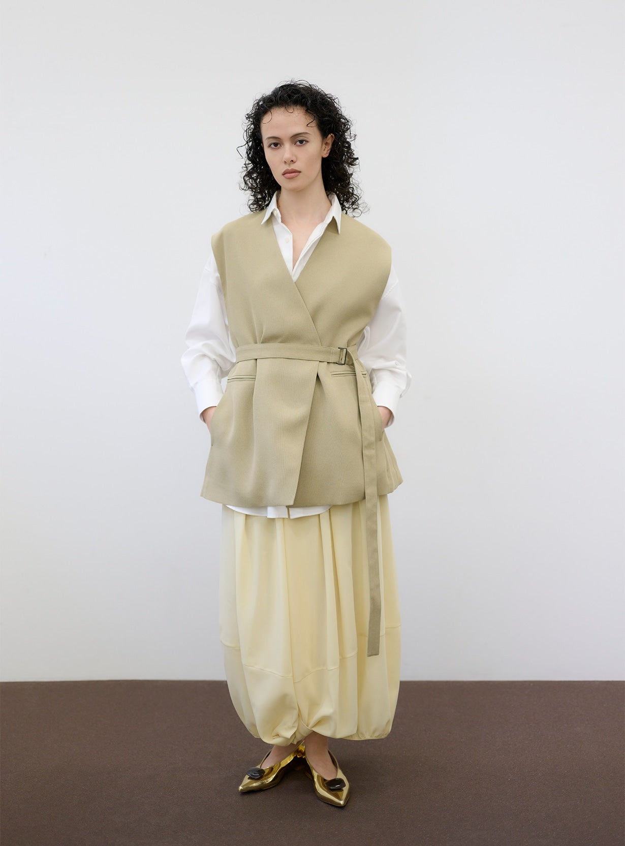 rカラーレスベスト