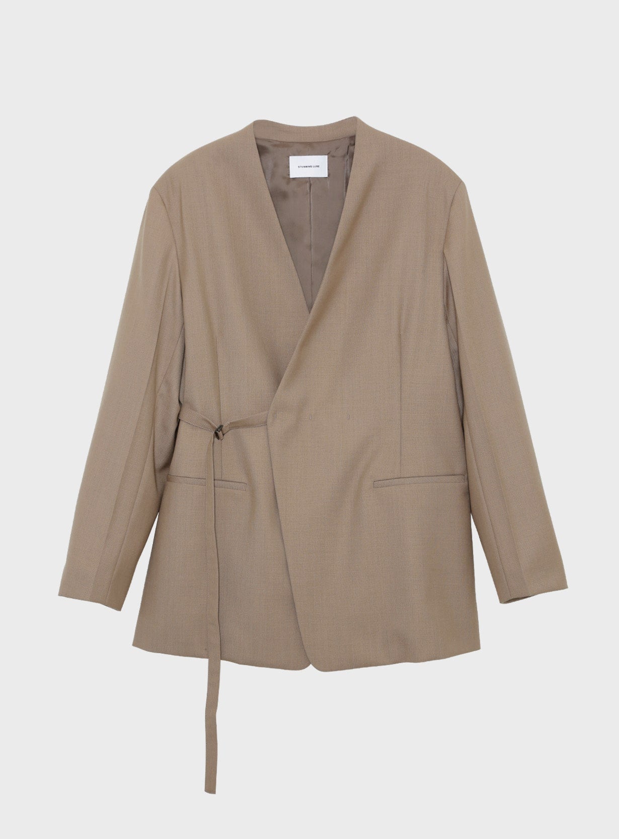 rベルテッドカラーレスジャケット